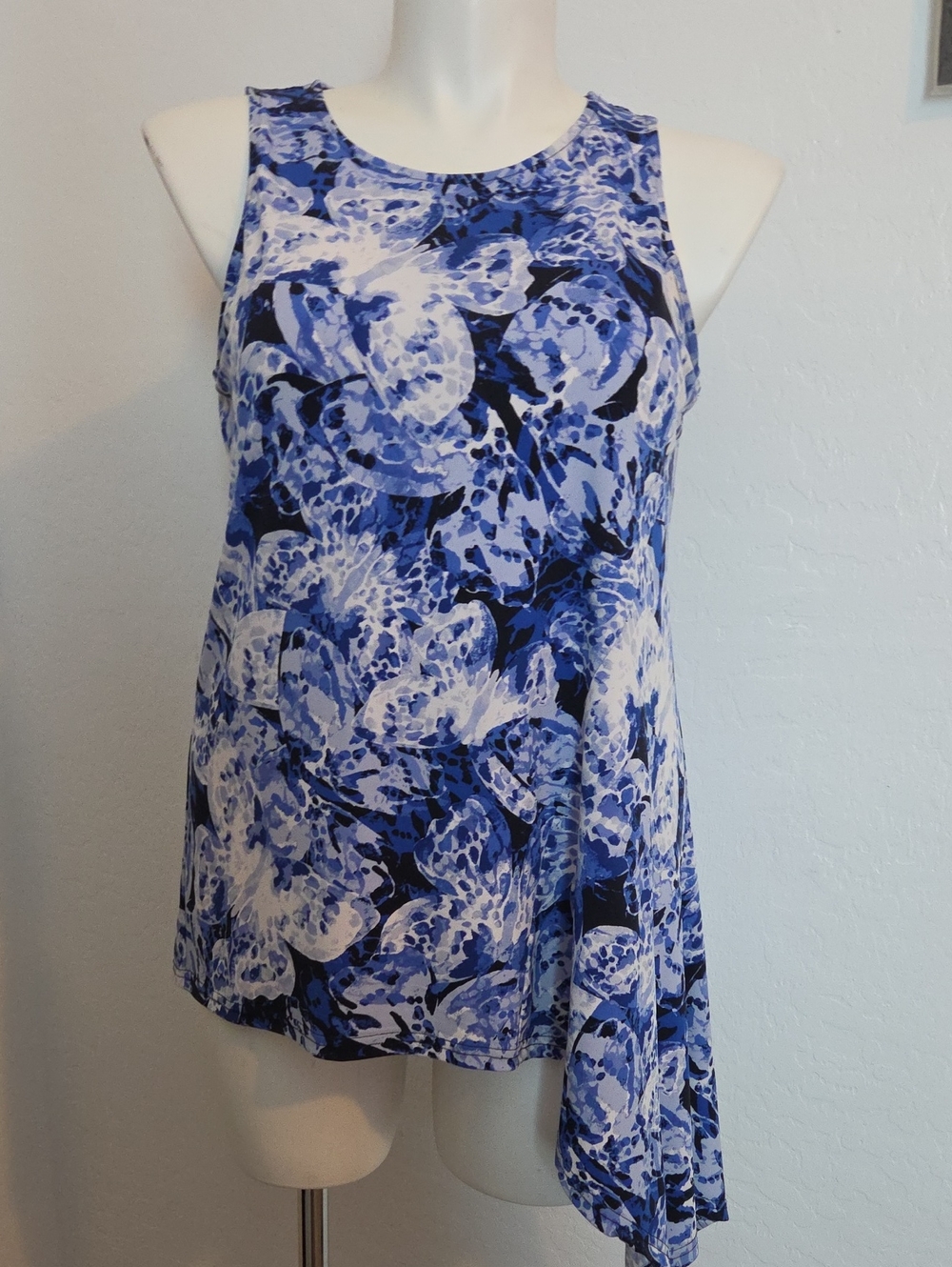 Alfani Blue and White Floral Asymmetric Tank Top